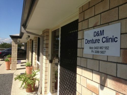 DampM Denture Clinic