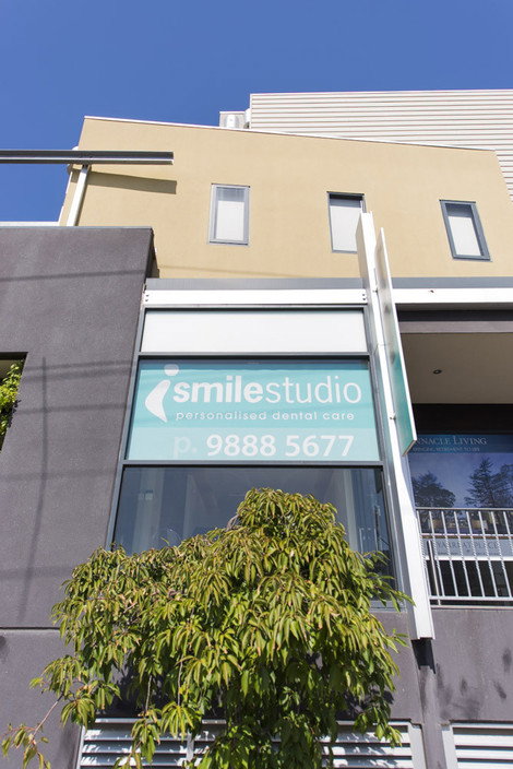 ISmile Studio Dental - Dentists Australia 0