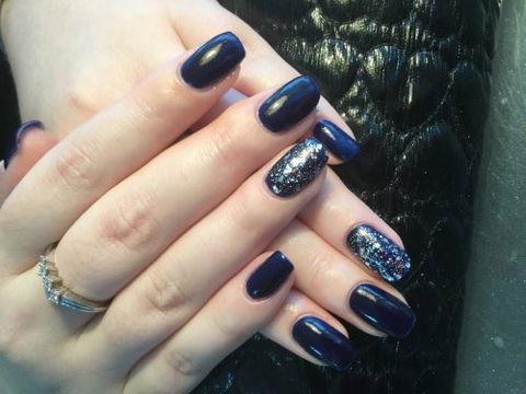 Shaza’s Hair Nails & Beauty - Dentists Australia 4
