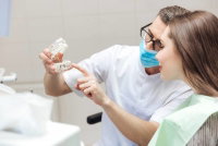 Cosmetic Denture ServicesRay Kurtz